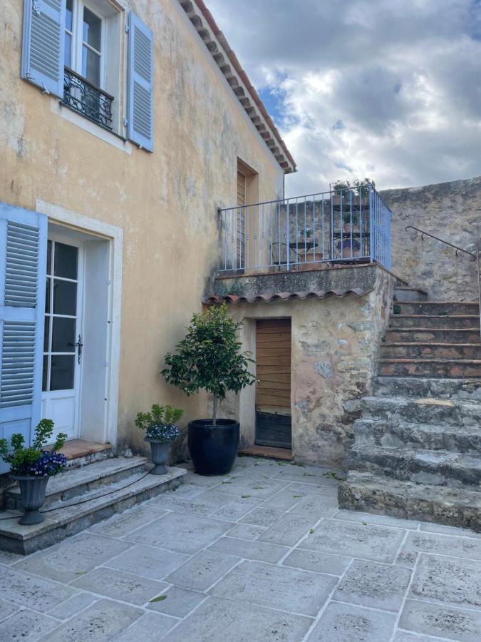 La Maison De Platane B&B Fayence Esterno foto
